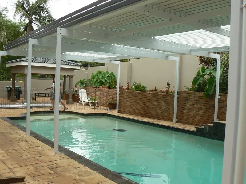 pool-and-jacuzzi-covers