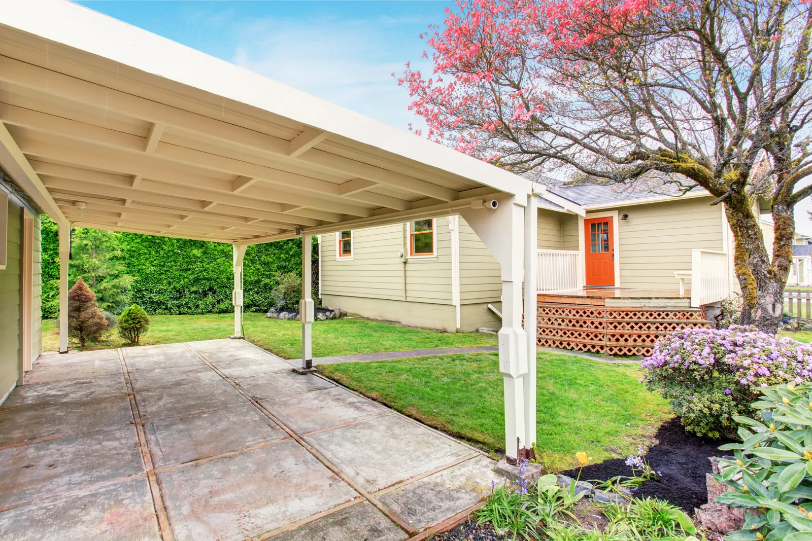 Aluminium carport over a driveway